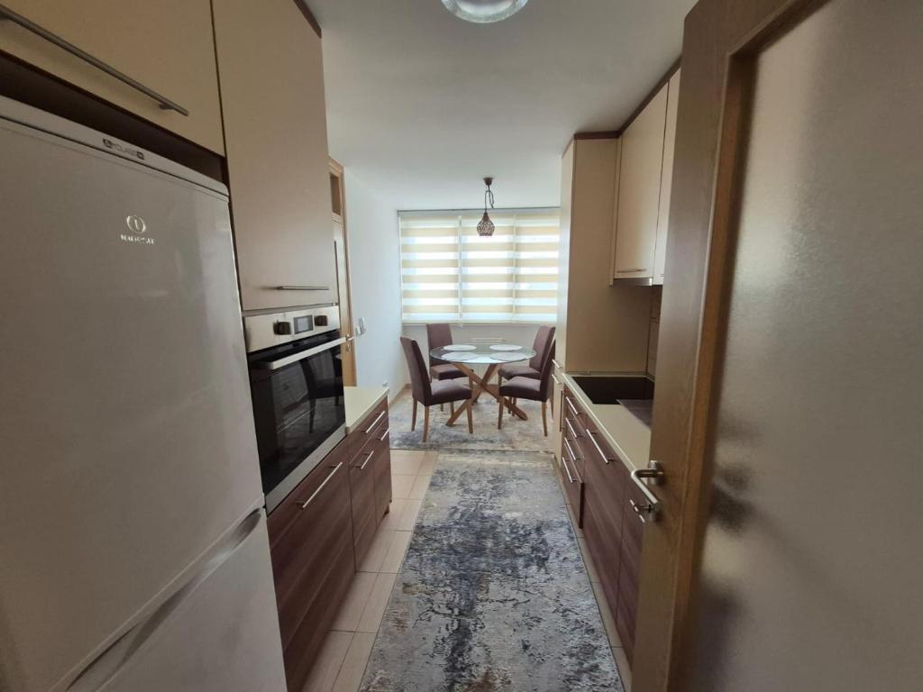 SarajVista at 507 - 5