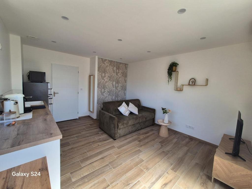 Appartement T2 avec jardin - Saint Maurice l'Exil - 3