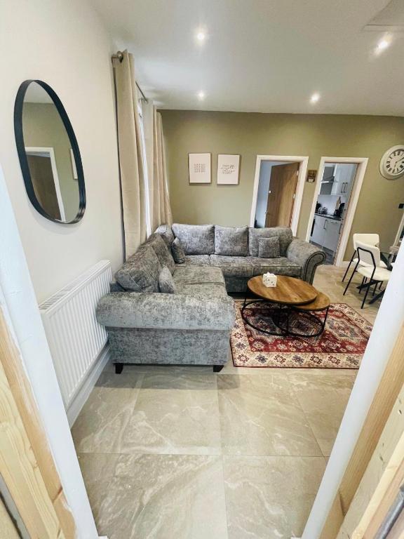 Burton Urban Apartment A, Burton upon Trent