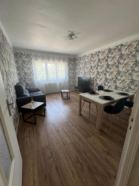 Magnifique T4, trois chambres parking, Rodez