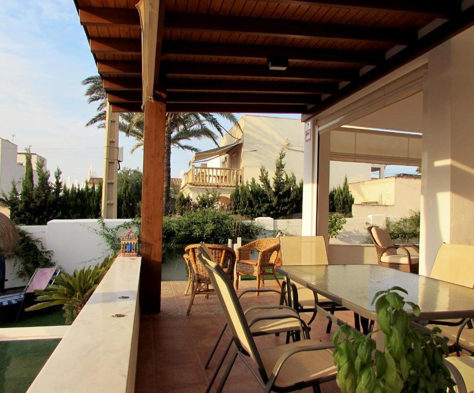 VILLA ROMPEOLAS JUNTO al MAR con PISCINA PRIVADA - 5