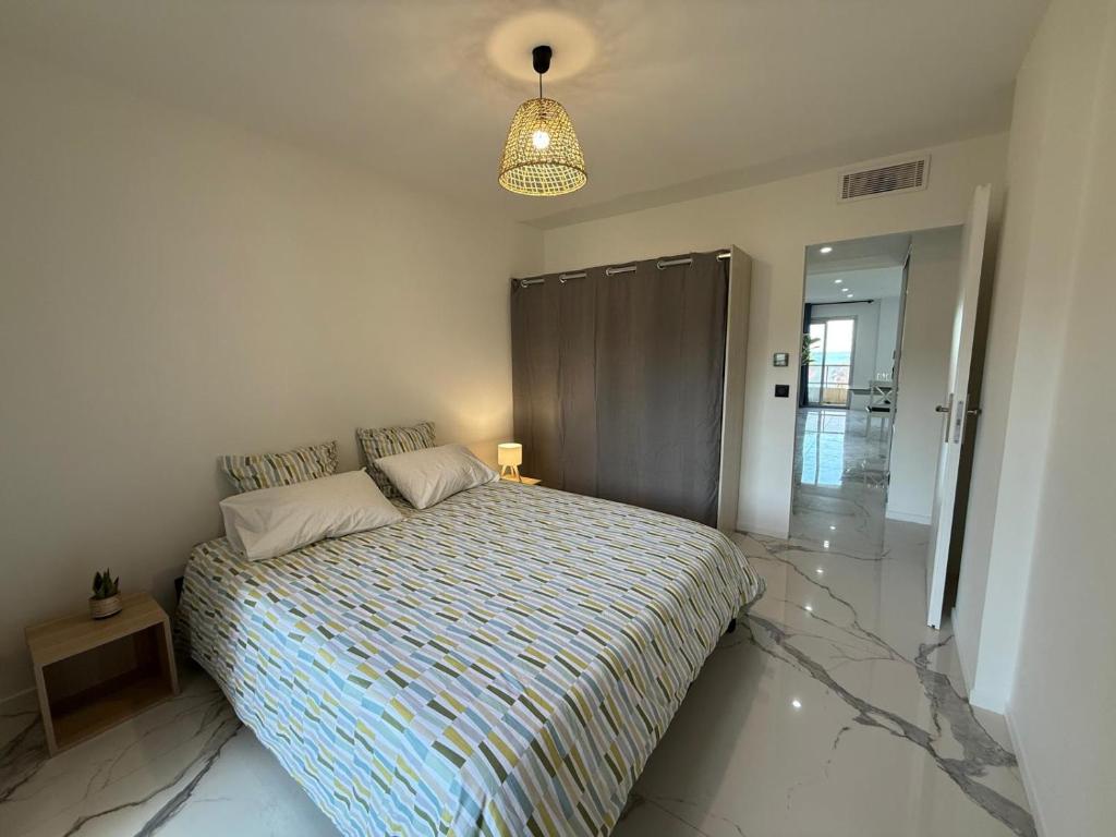 Sea View, Modern Apartment and Terrace - 5