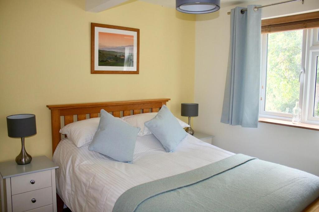 The Nestle - A Romantic Rural Retreat, Илминстер