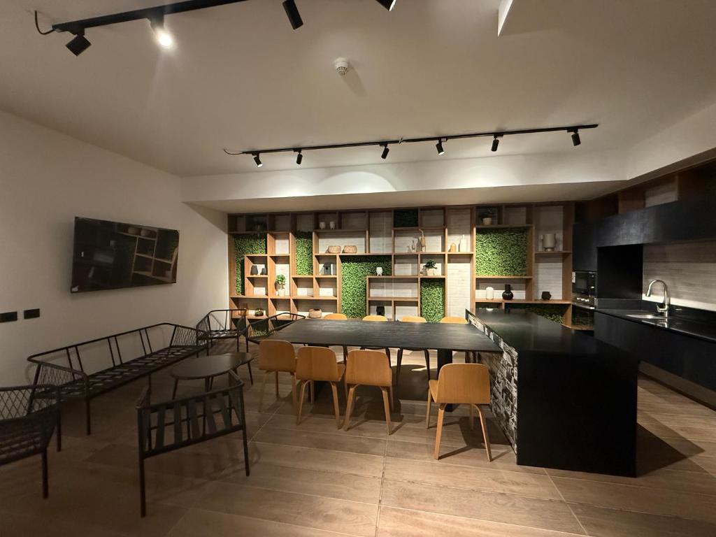 Acogedor, cercano y de excelente conectividad - 4