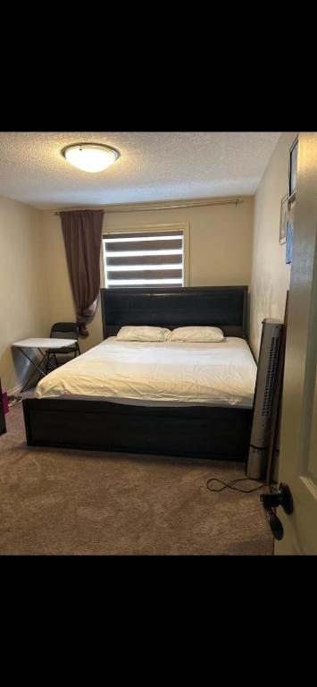 Coastal Comforts Villa, Airdrie