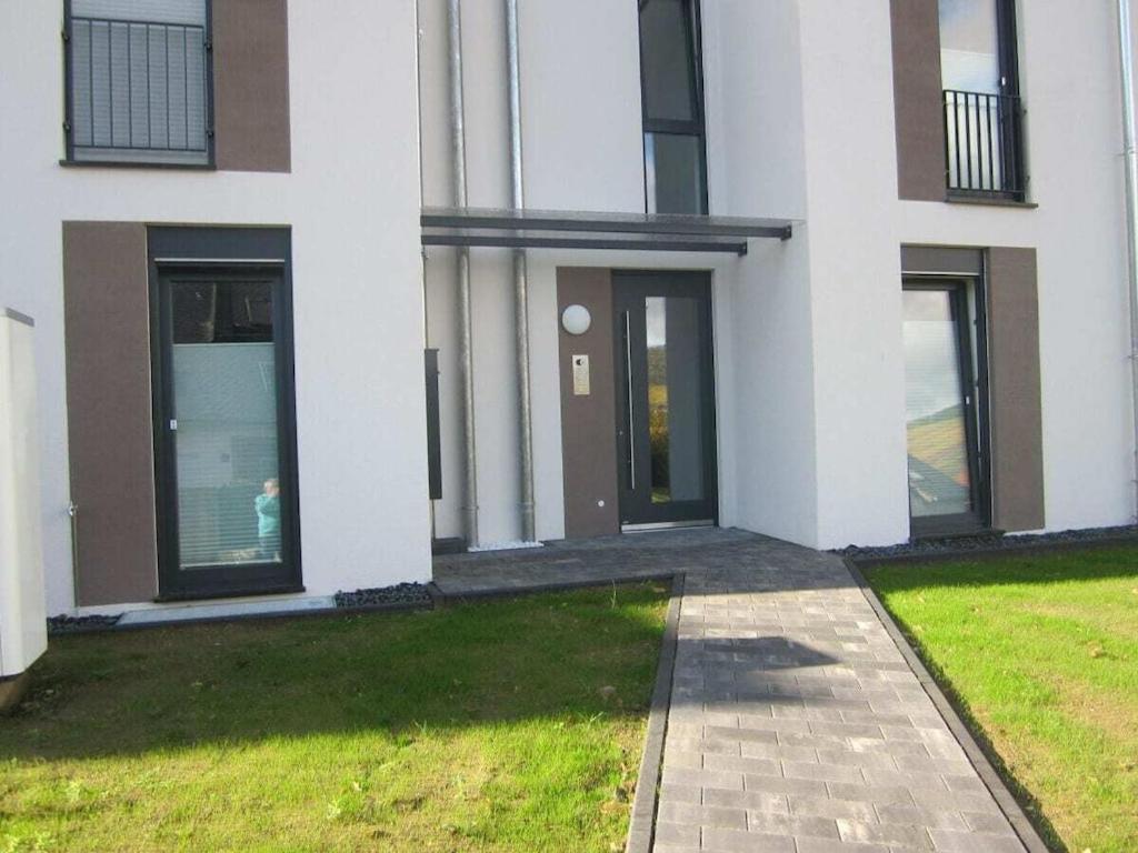 In the Cherry Field 5, Kues