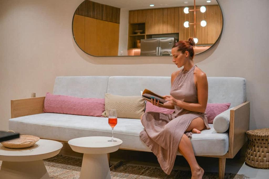 Aflora Townhouse Style - 3BR Garden Condo with Private Pool & Huge Common Pool, Tulum