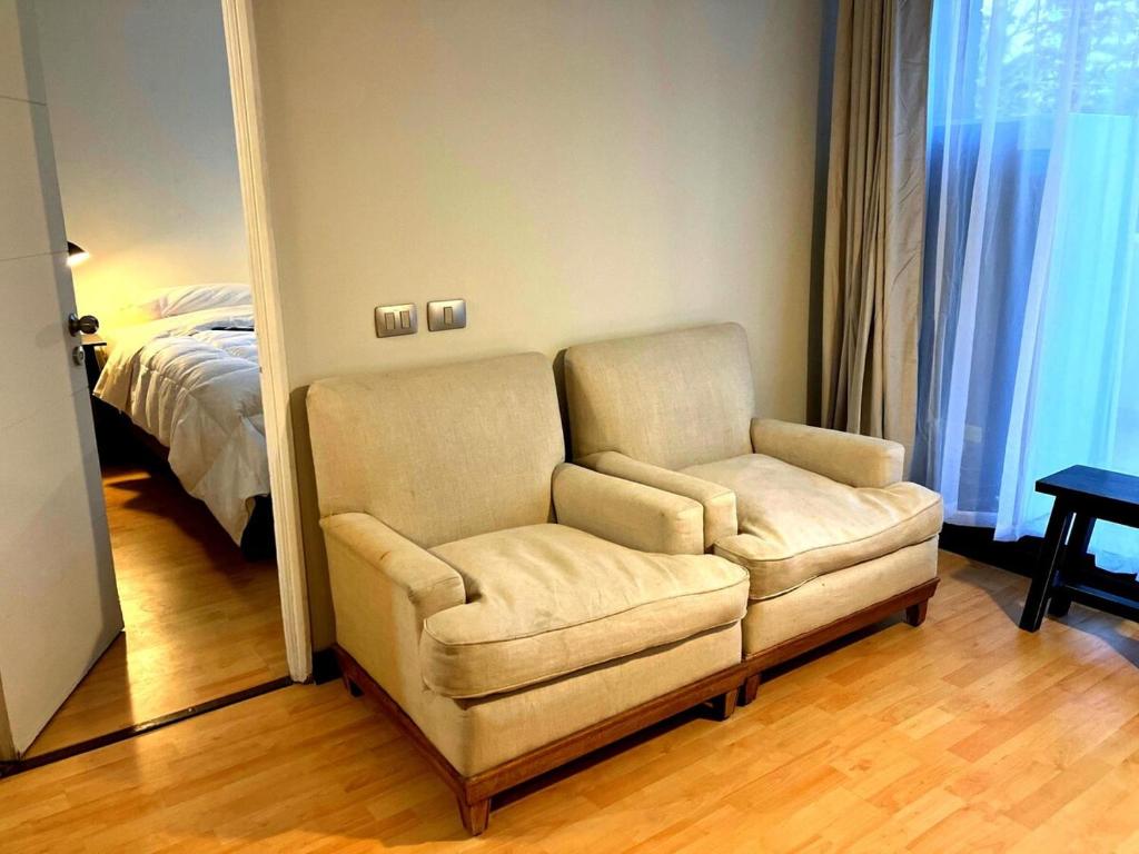 Ideal location, view, style - 3