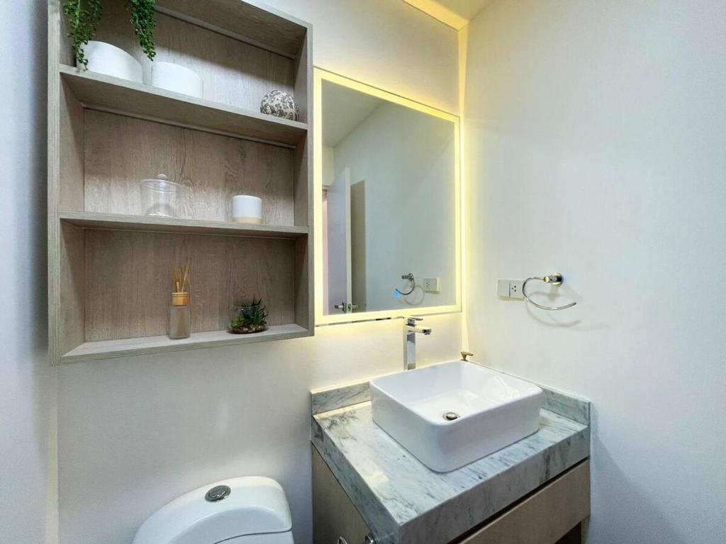 Elegant and modern apartment - 2