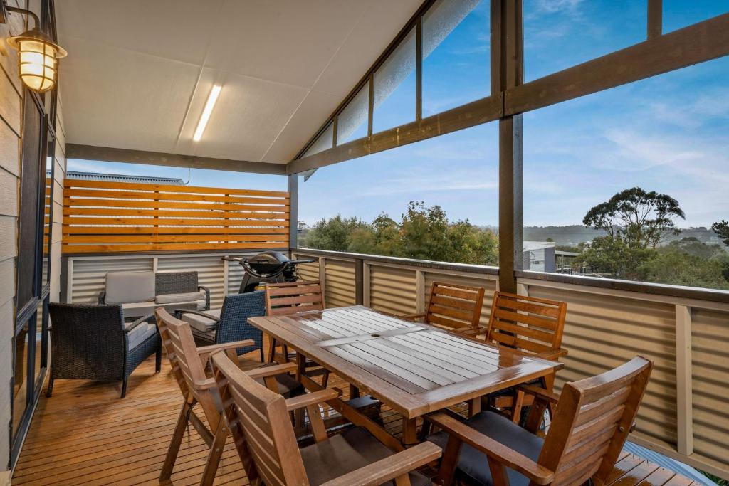 View to the Green, Ventnor