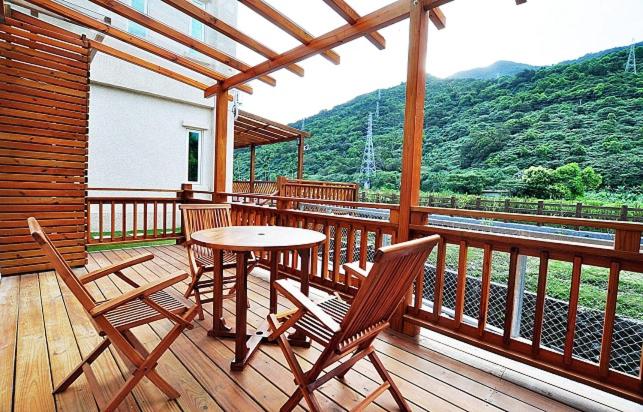 Caifeng Bed and Breakfast