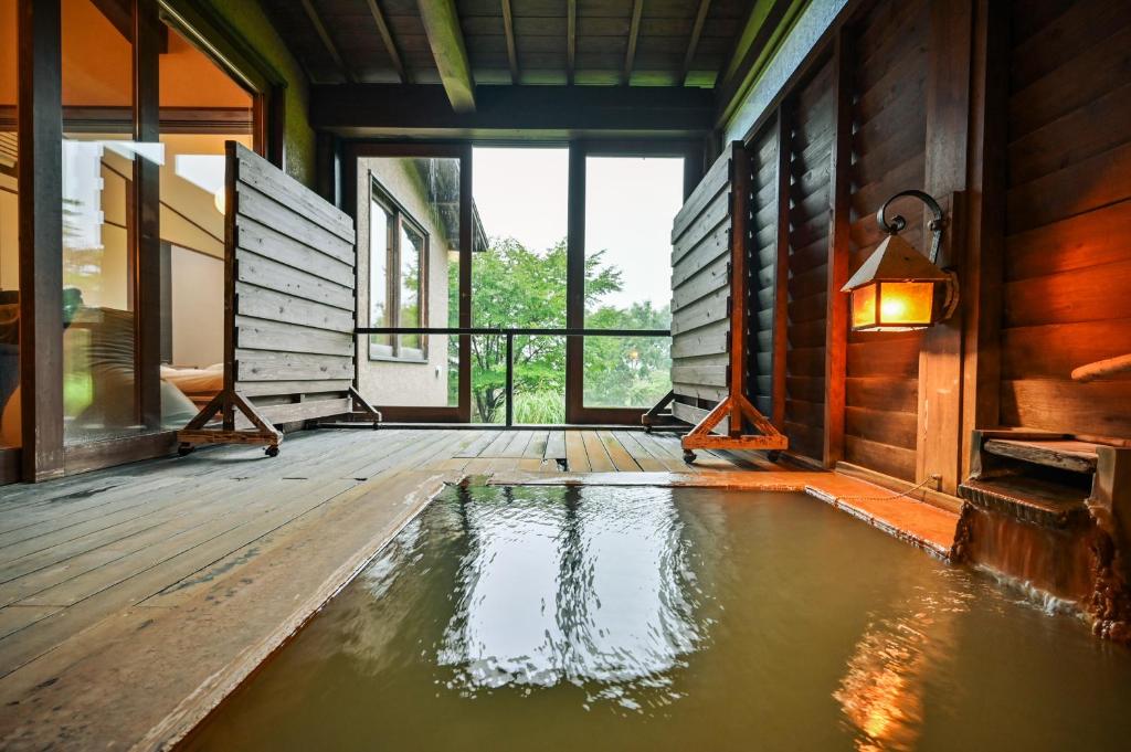 트리얼 스파 리조트 쿠오리테이 호텔 이미지 1