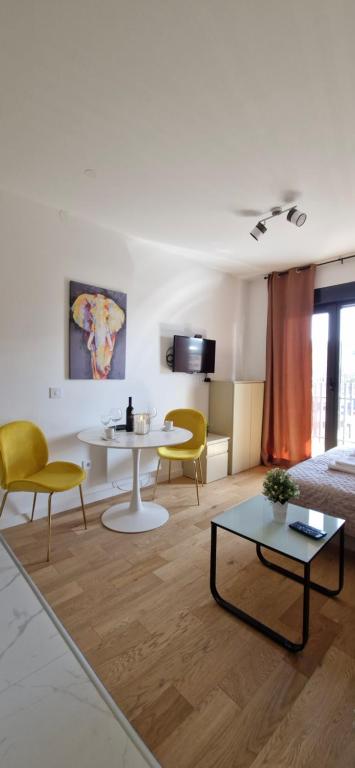 Balkan Square, Zlatibor