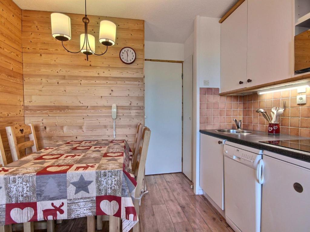 Studio cabine 4 pers, balcon, proche pistes - FR-1-455-163 - 5