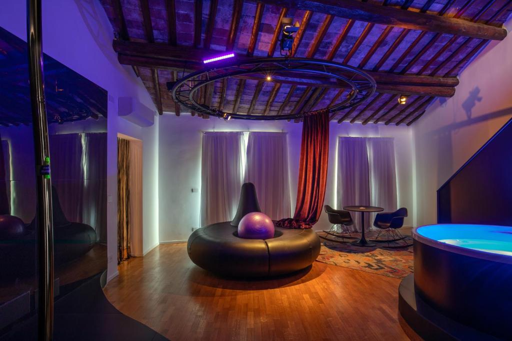 Hot tub, SuiteSistina for Brave Lovers in Rome