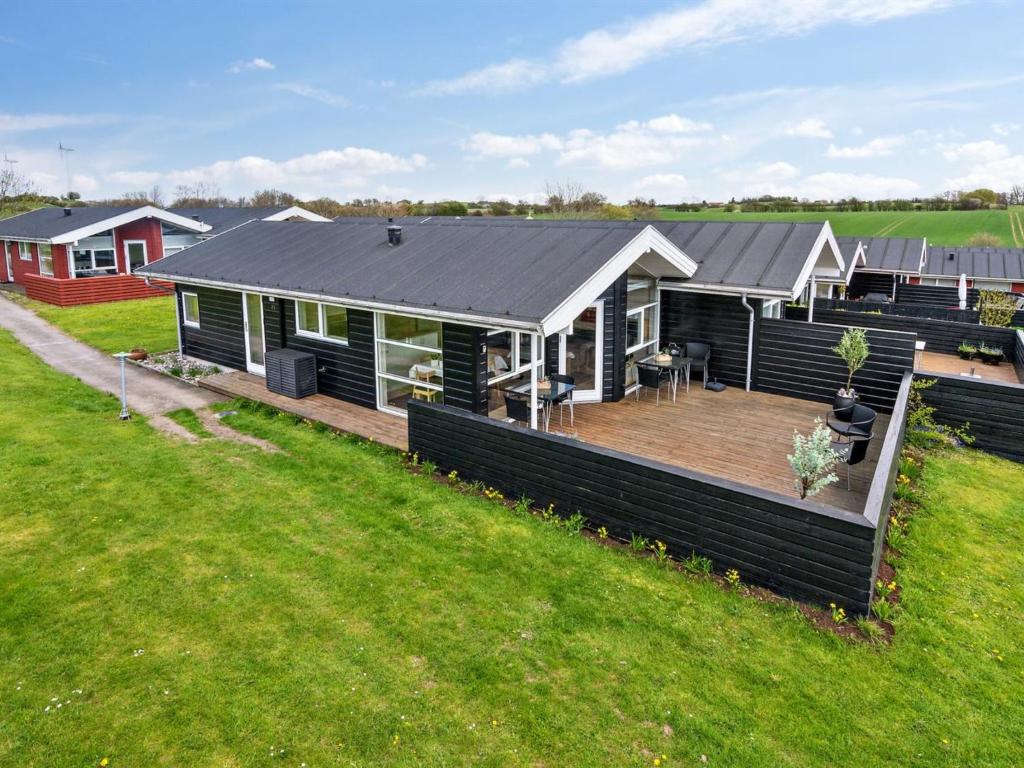 Holiday Home Sointu - 250m from the sea by Interhome, Tranekær