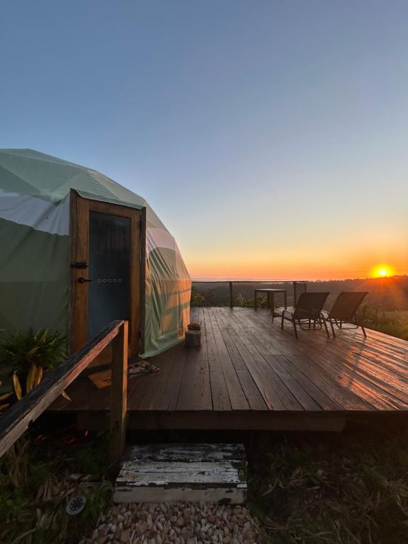 Golden Domes, Cootharaba