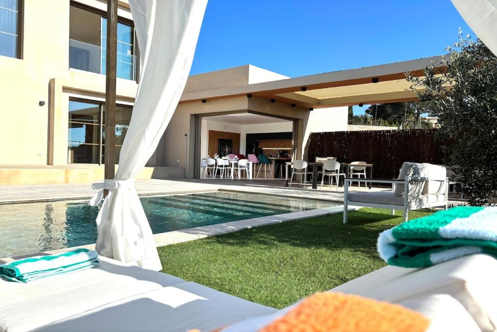 Harmony Modern 5 Etoiles villa with pool for 12 people - 3