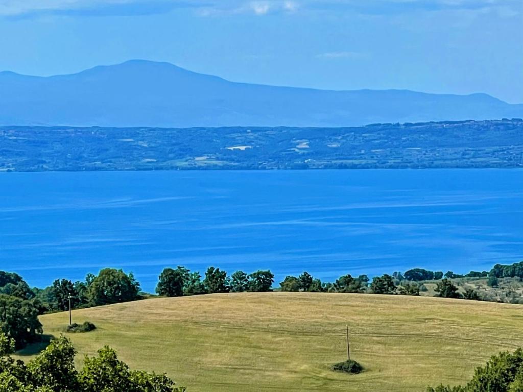 Charming villa in Umbria - sleeps 16 - lake view - Pool, jacuzzi and events room - 3