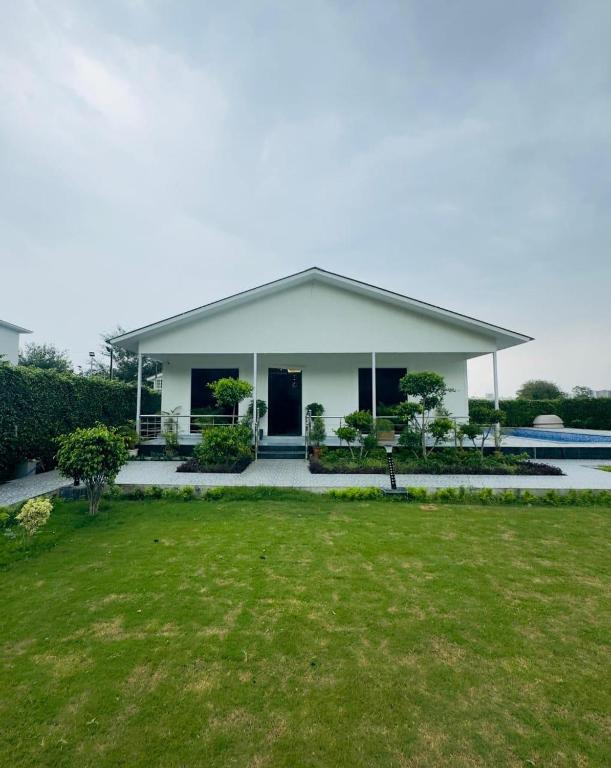 Agatha by genius trinity, Noida