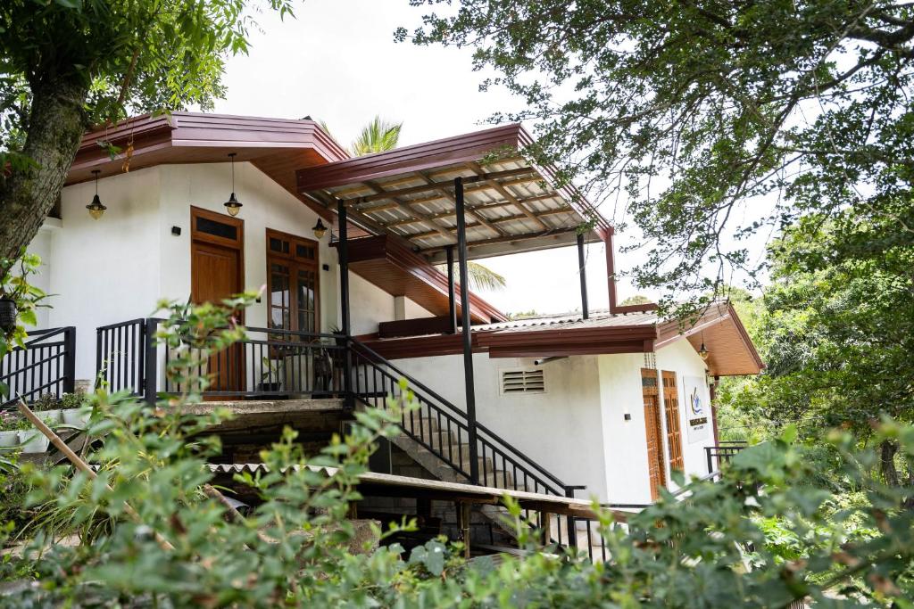 Velora Ridge, Kundasale