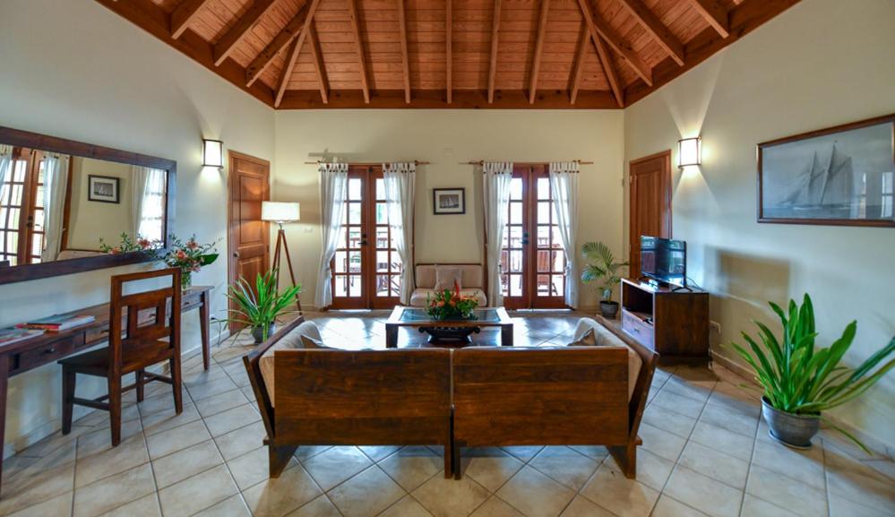 Antigua Superyacht Marina & Resort