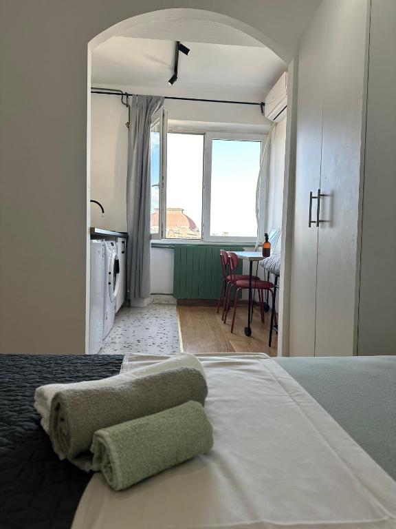 Central Studio 317 - 4