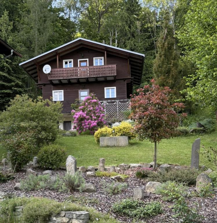 Chata Na Mechu, Dolní Podluží