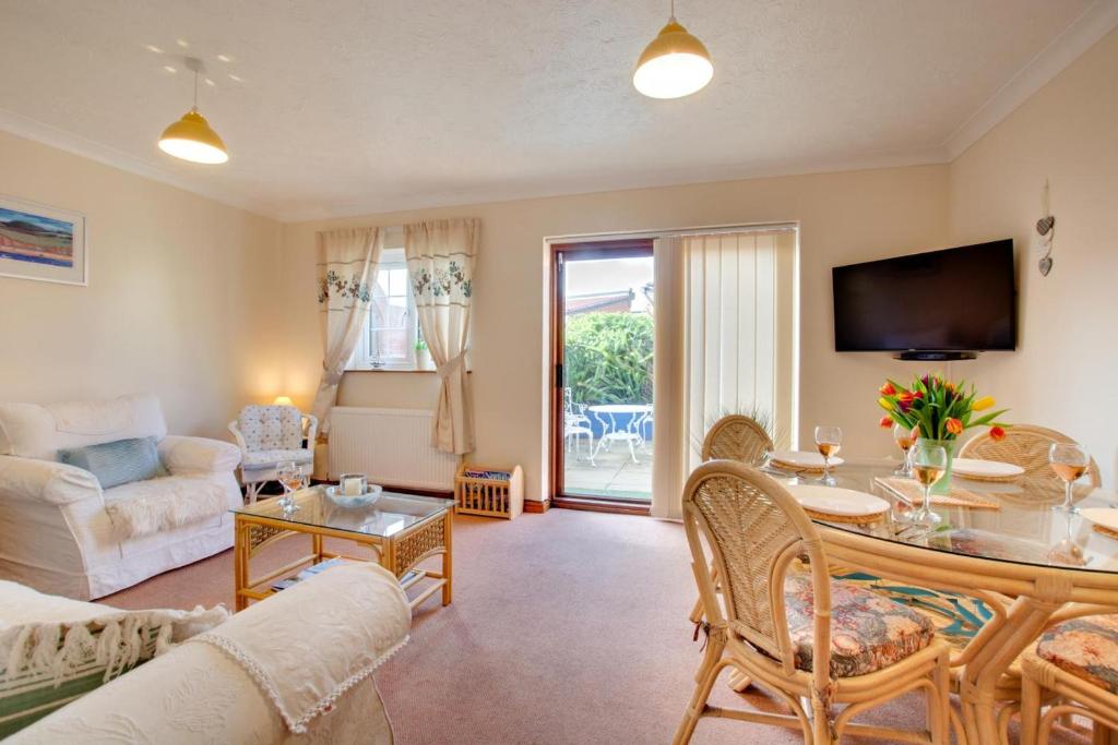 7 Ramey Court, Sheringham