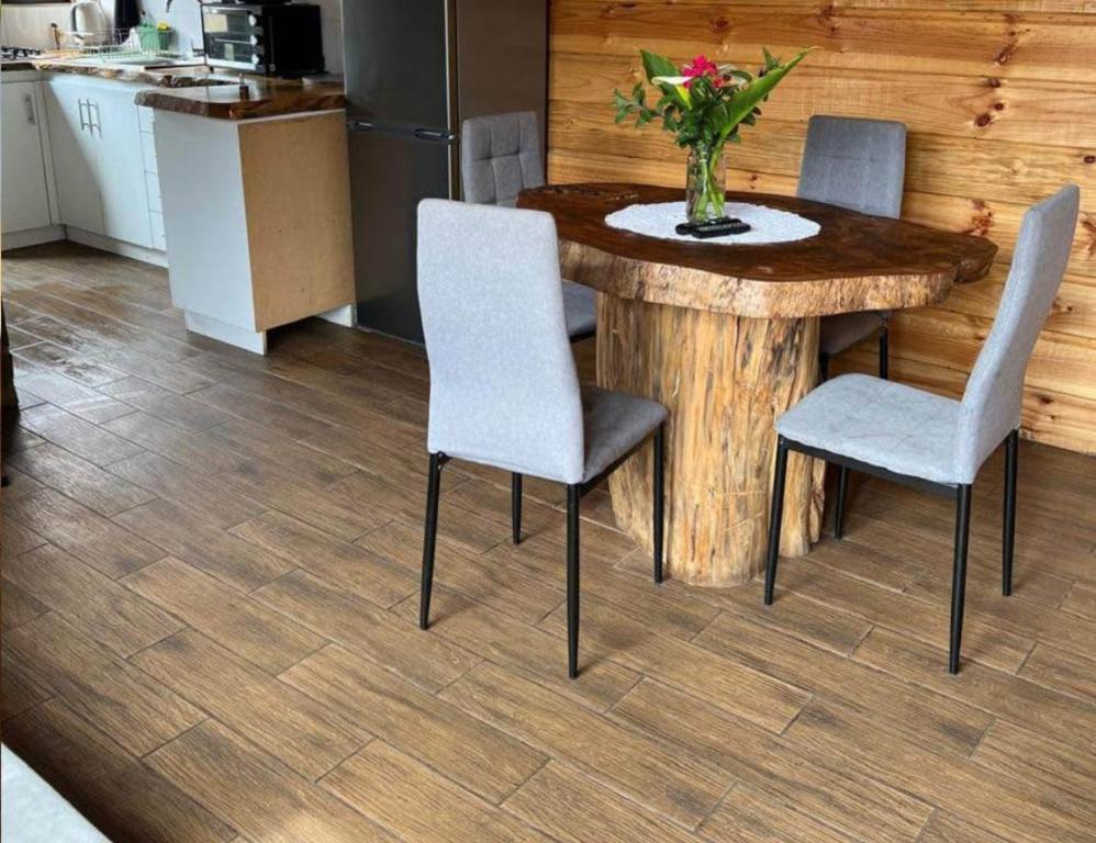 Hospedaje Pinares - 5