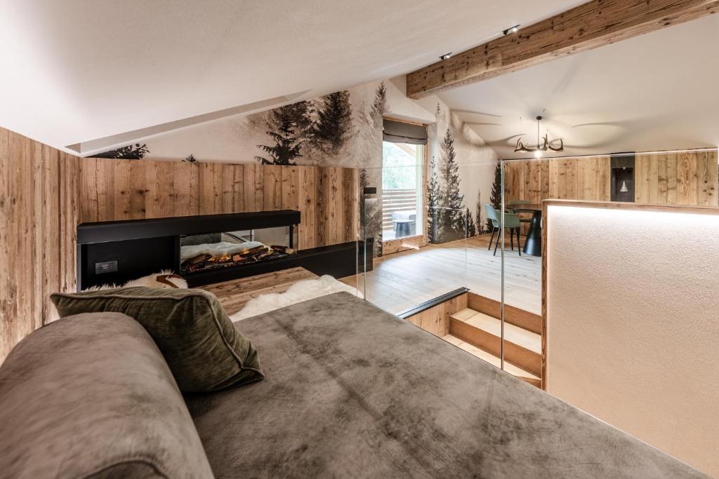 ALPEDOR Mountain Suites - 3