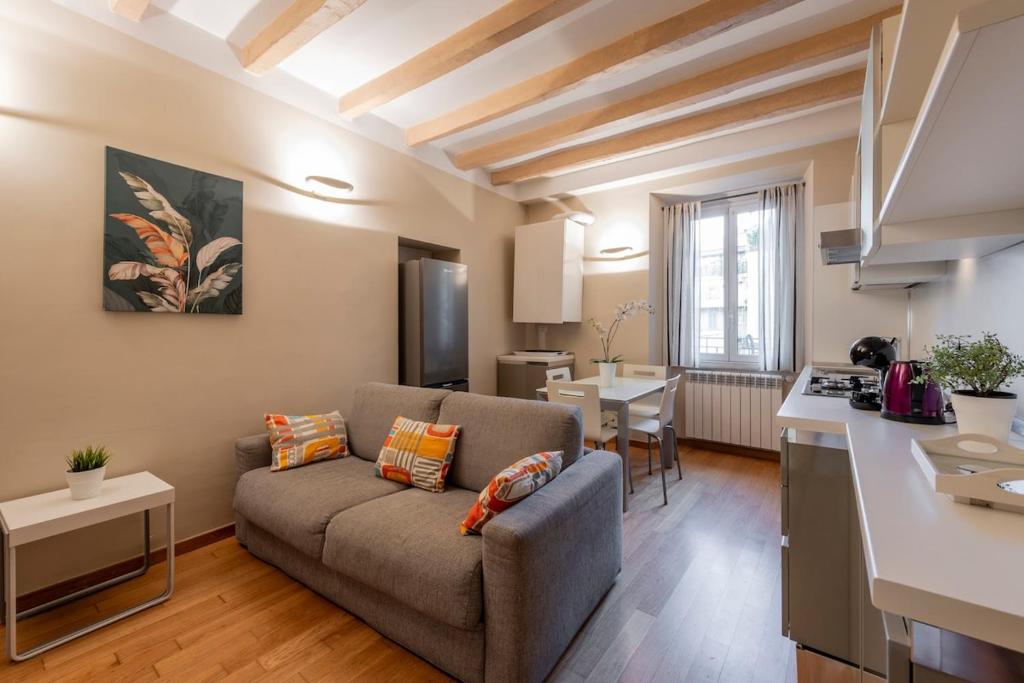 Canonica 1 - The Charming Bilo - B Home, Mailand
