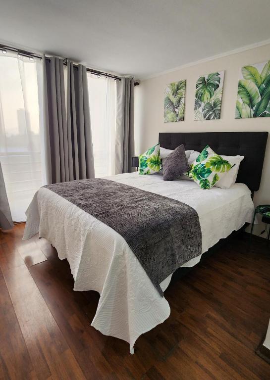 Familiar en el centro de Santiago 16 B - 1