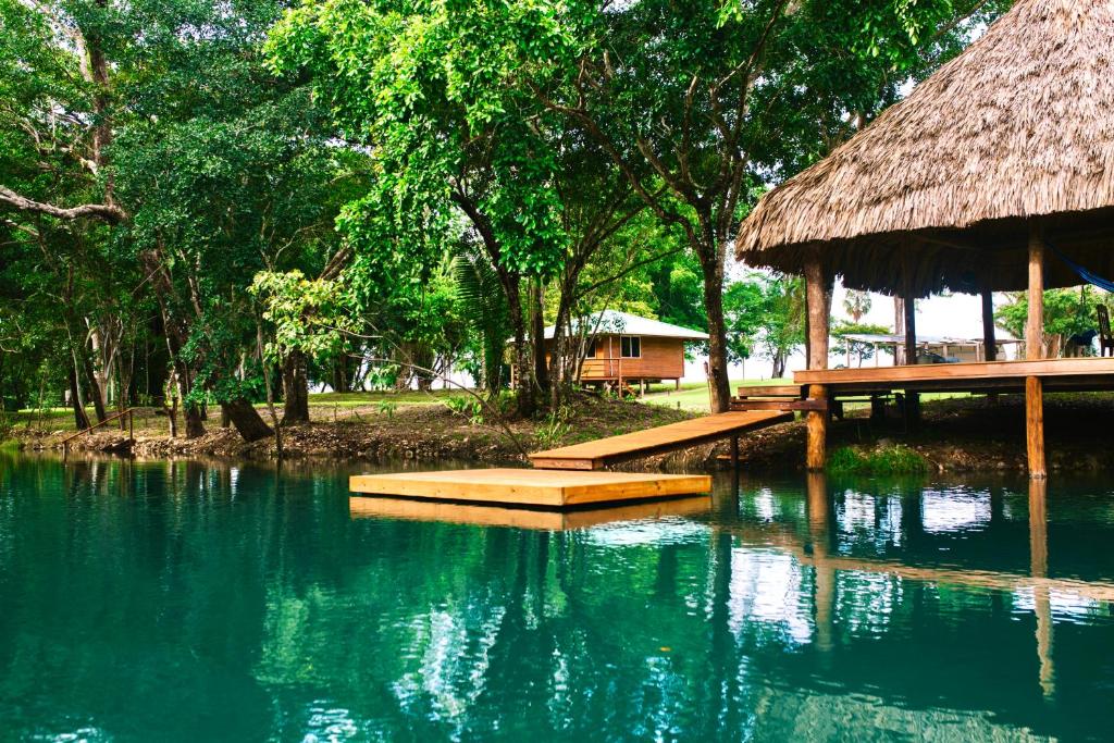 Crystal Creek Lodge, Orange Walk