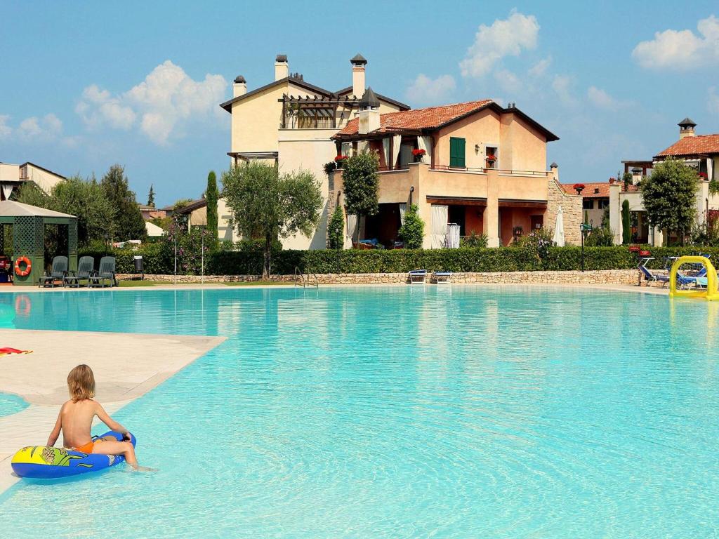 Apartment in Italy near Lake Garda & Gardaland - 2