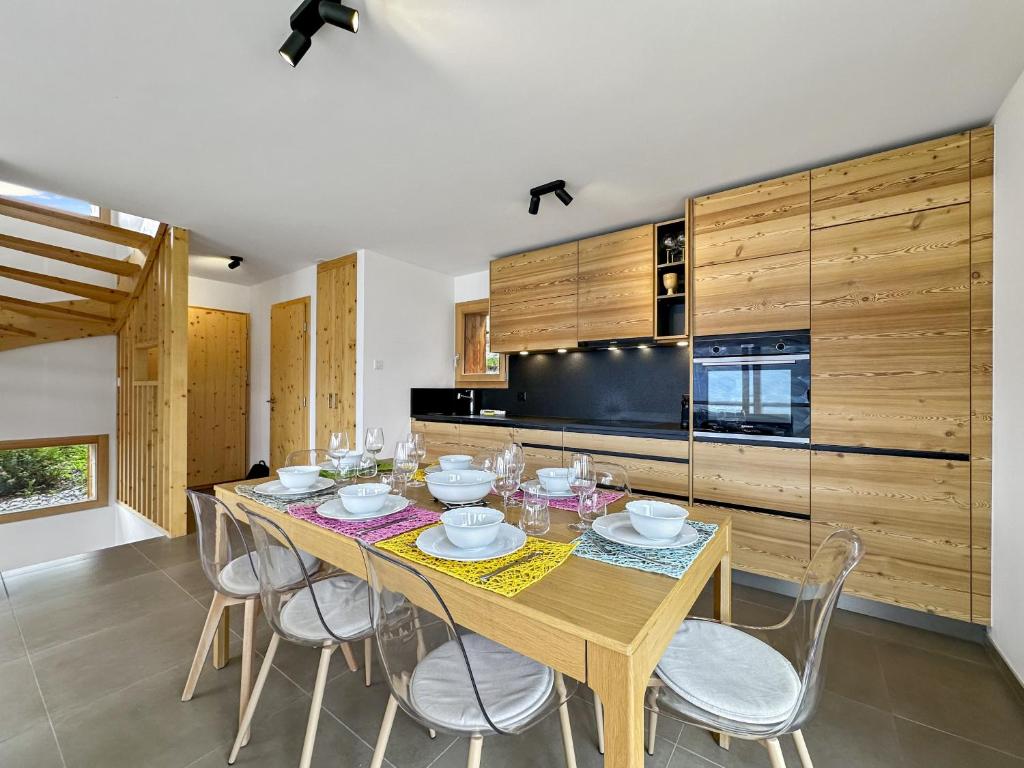 Chalet Teddy - Alpine Escape in the Swiss Alps - 4
