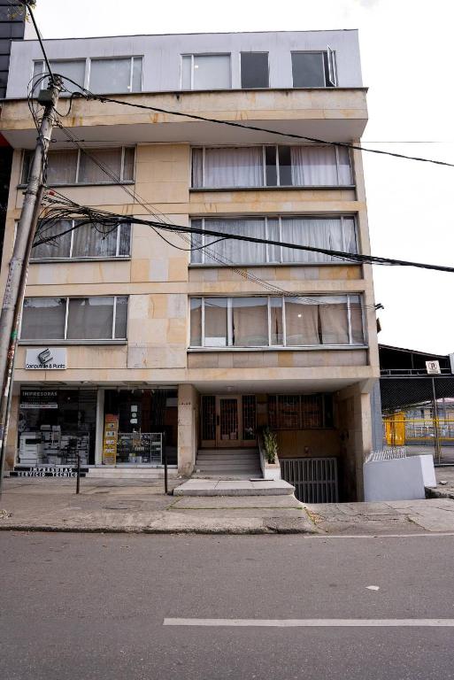 Apartaestudio Exclusivo Minimalismo Impecable - 3