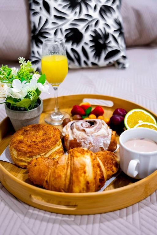 Apartaestudio Exclusivo Minimalismo Impecable - 2