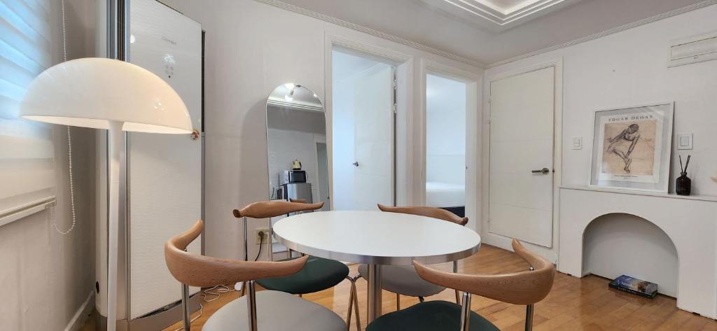 핑크 White Linen House,3br (핑크 White Linen House,3br)