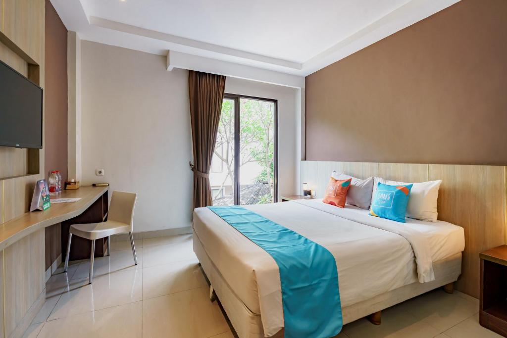 Sans Vibes Jasmine Suite TB Simatupang, Jakarta