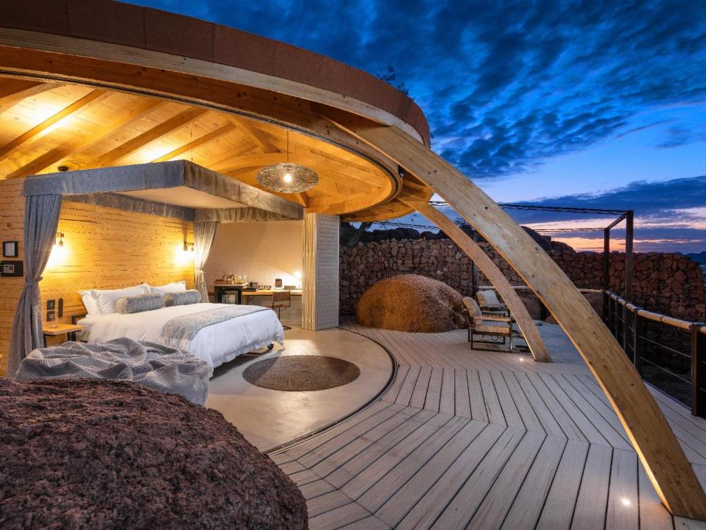 Onduli Ridge, Twyfelfontein