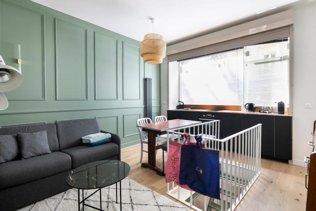 Studio in Montmartre, Paris
