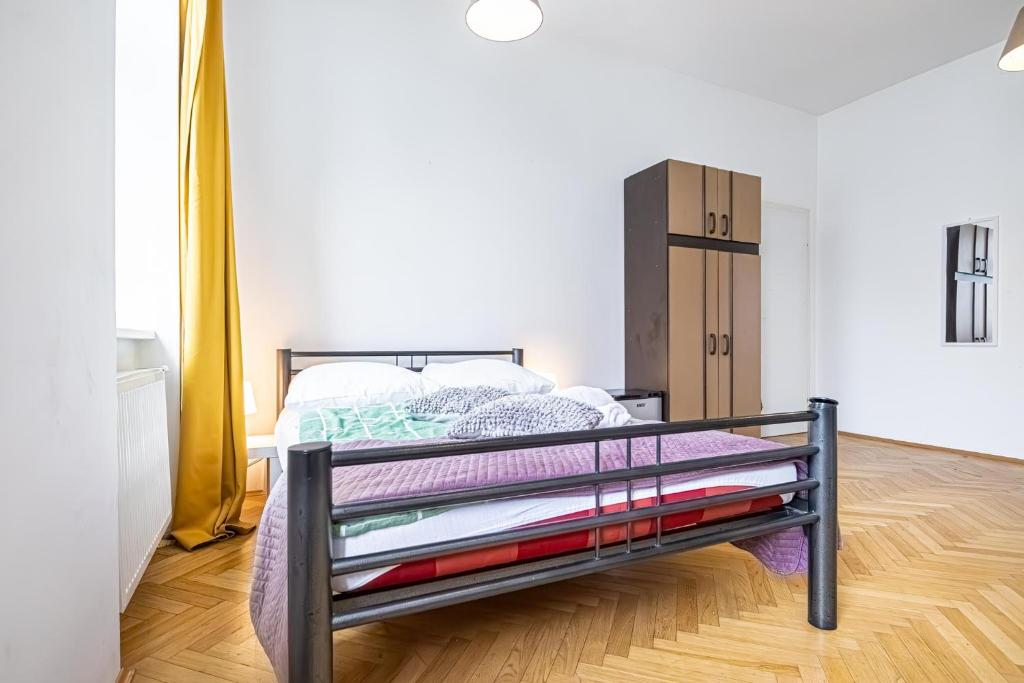 Lovely 4BR shared Apt, Garden by Lorenz Böhler & Danube, Wien