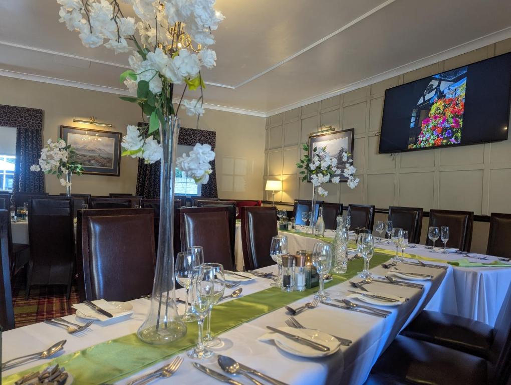 Banquet hall, Glazert Country House Hotel in Glasgow