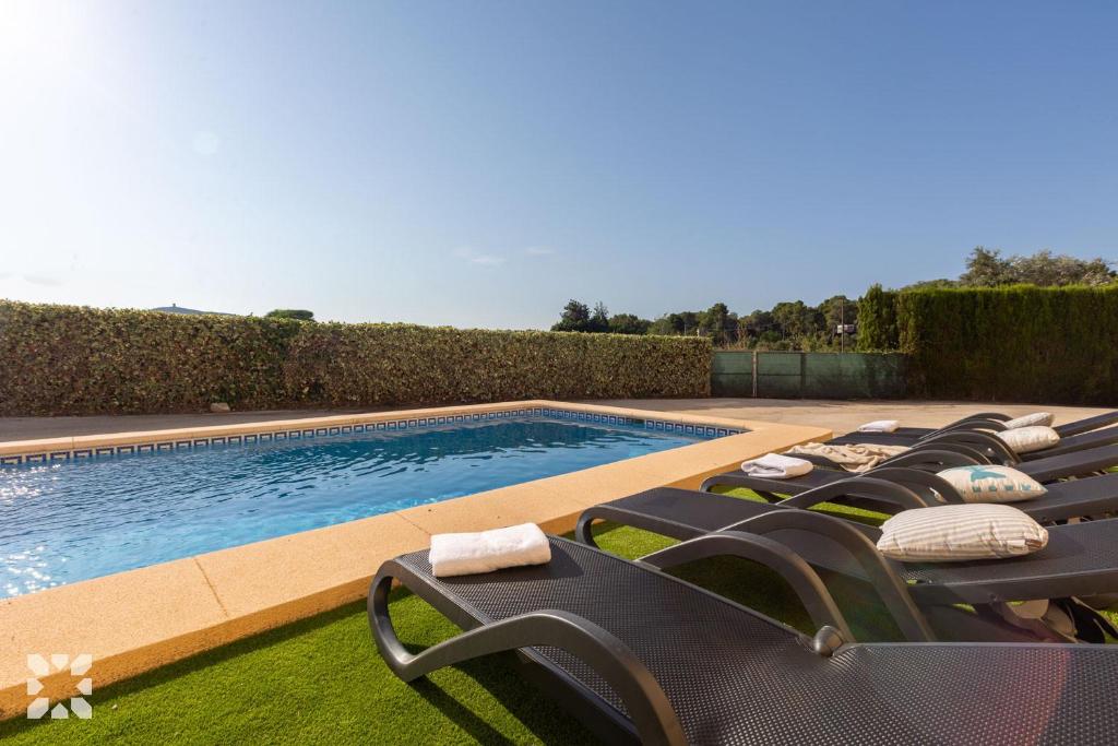 Villa Benlliure by Abahana Villas - 2