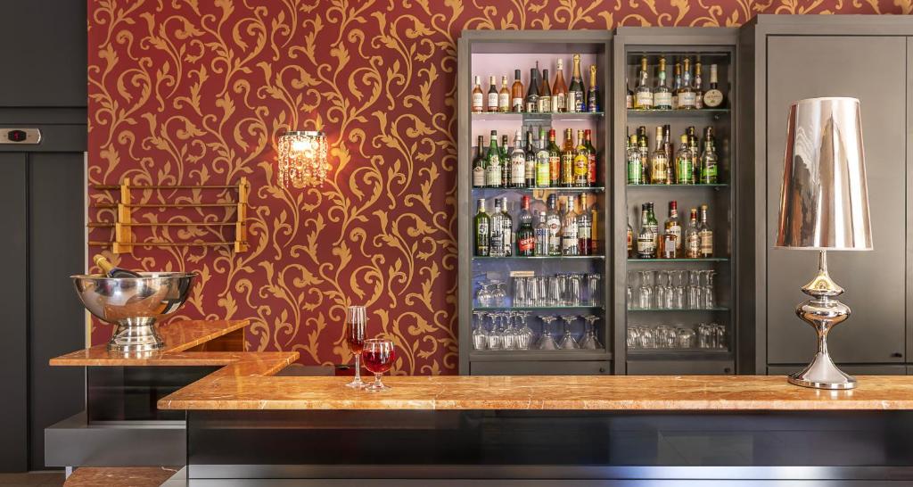 フロント・ロビー