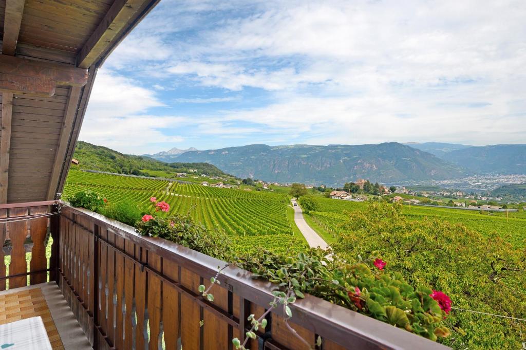 Harmony Apt 2, Appiano sulla Strada del Vino