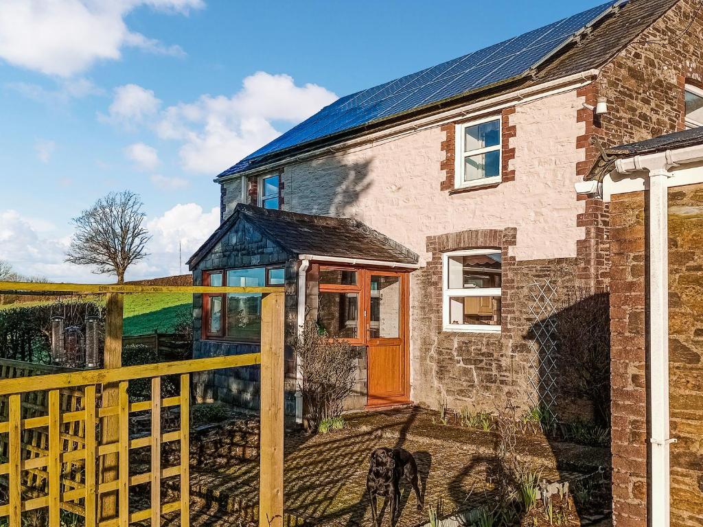 The Stables, Dunterton