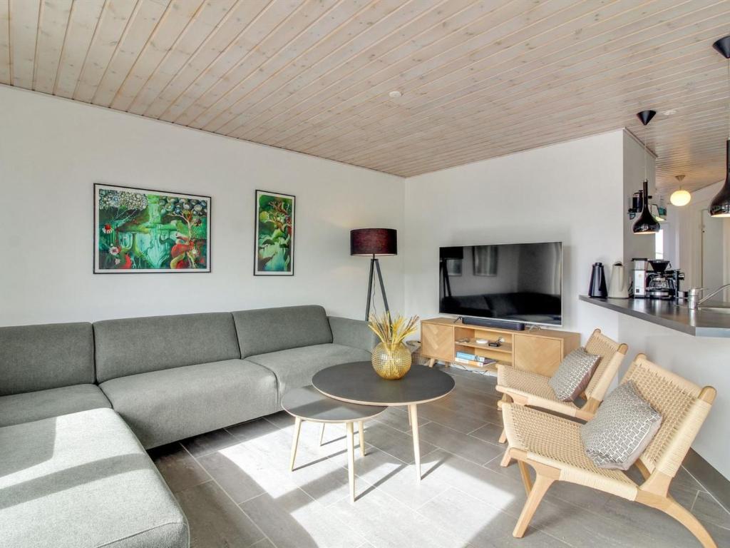 Apartment Ingolf - 750m from the sea by Interhome, Løkken