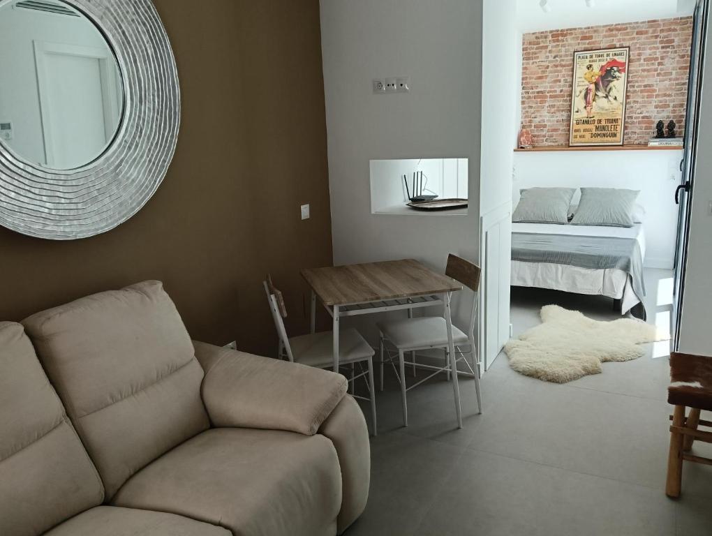 WOWHOLIDAYS Exclusive Building Center Ronda - 5
